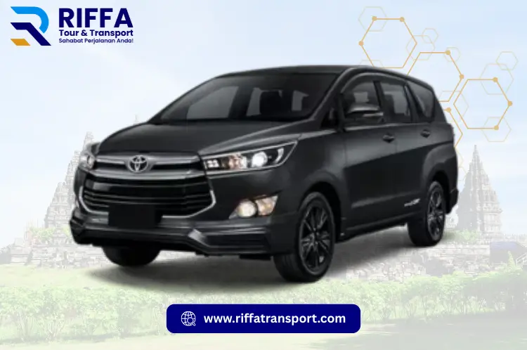 Toyota Innova Reborn warna hitam, armada best seller sewa mobil Jogja RIFFA Tour & Transport untuk wisata dan dinas.